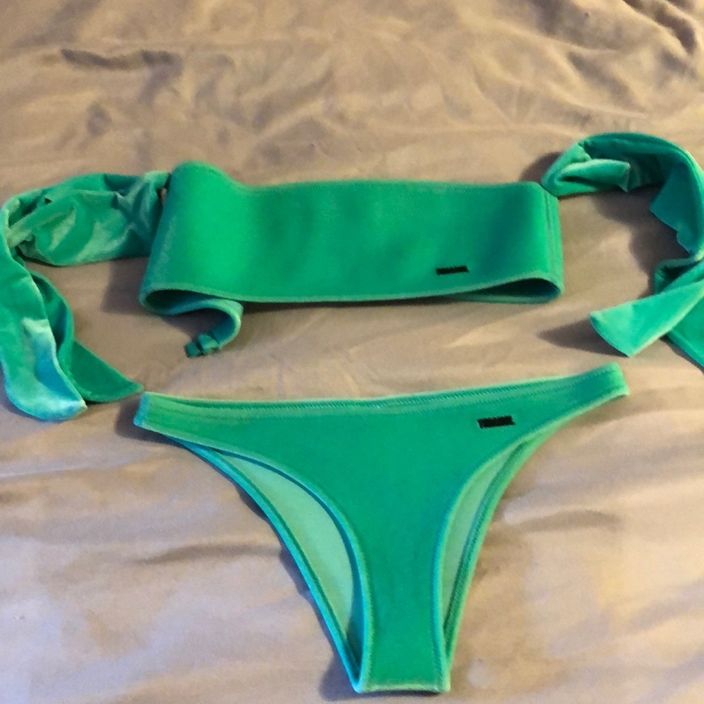 Triangl bikini